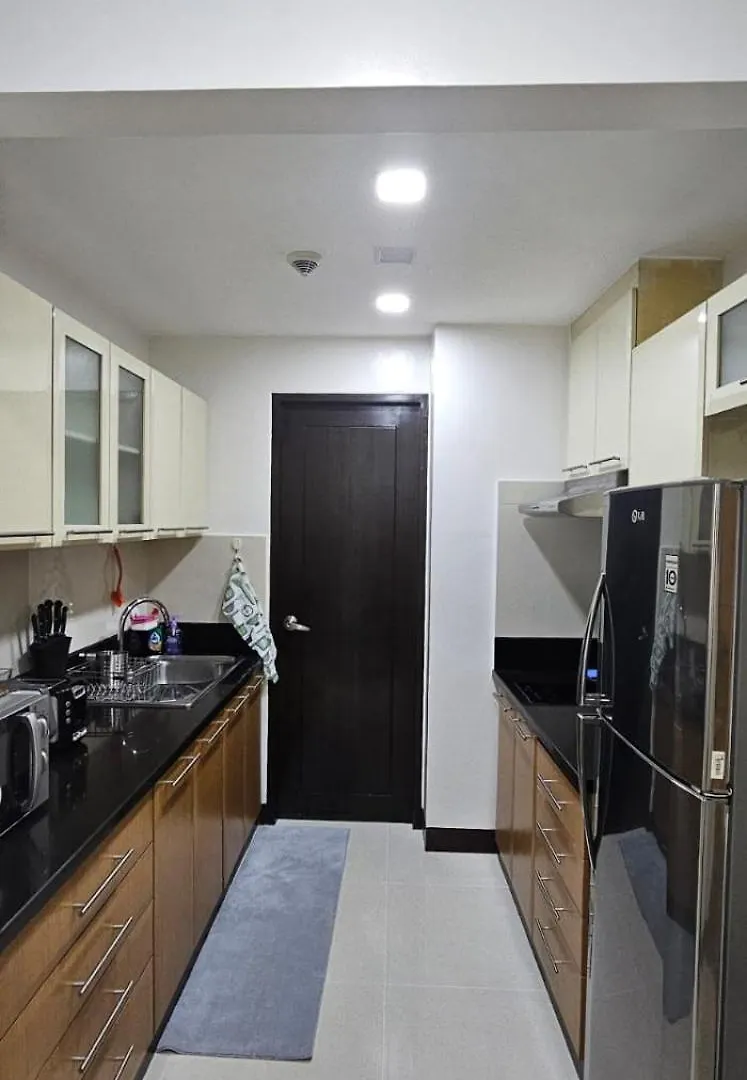 Lägenhet Your Home Away From Home Manila Filippinerna